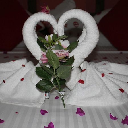 Hotel East Lagoon Batticaloa Quarto foto